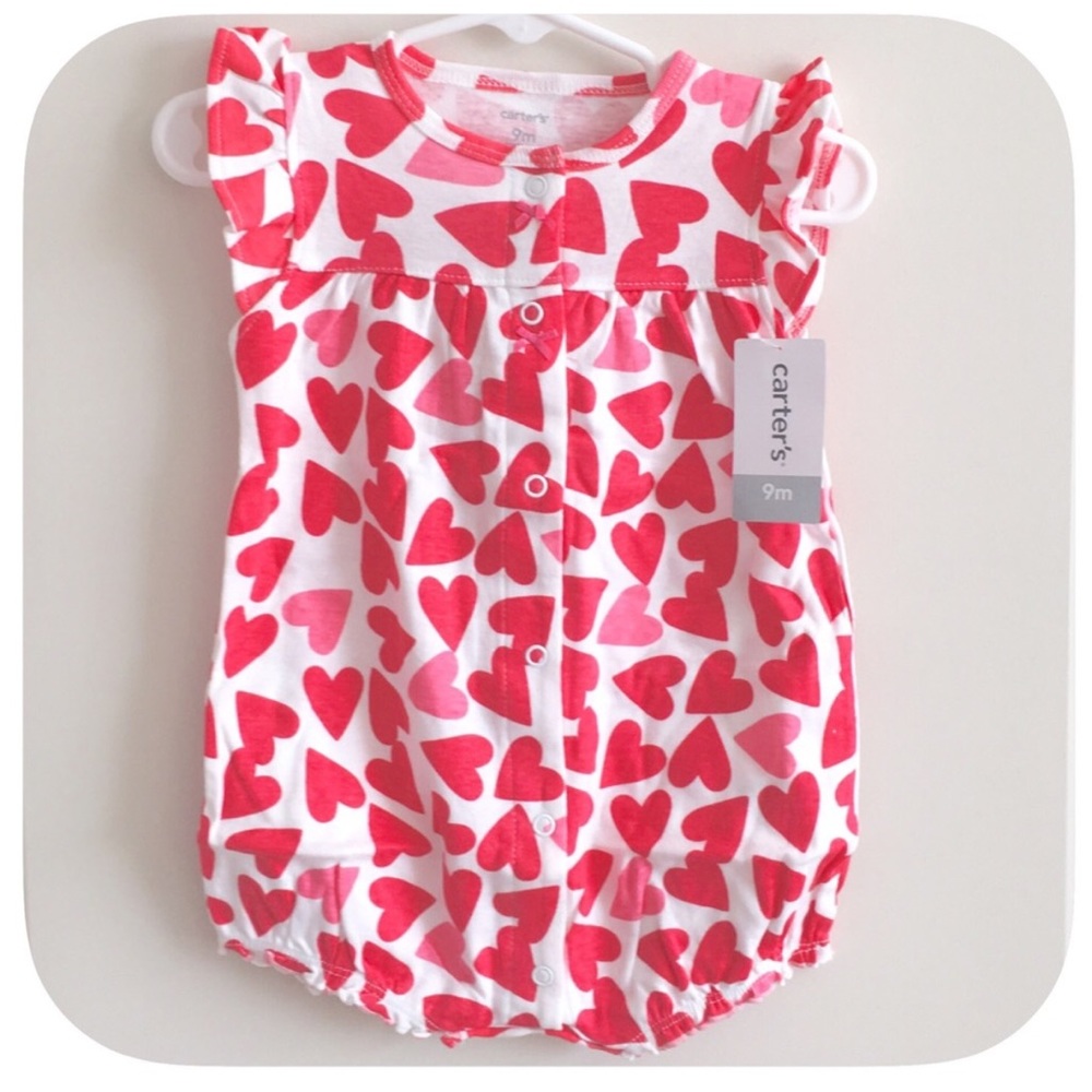 ❤NWT Carters Baby girls Heart romper outfit
